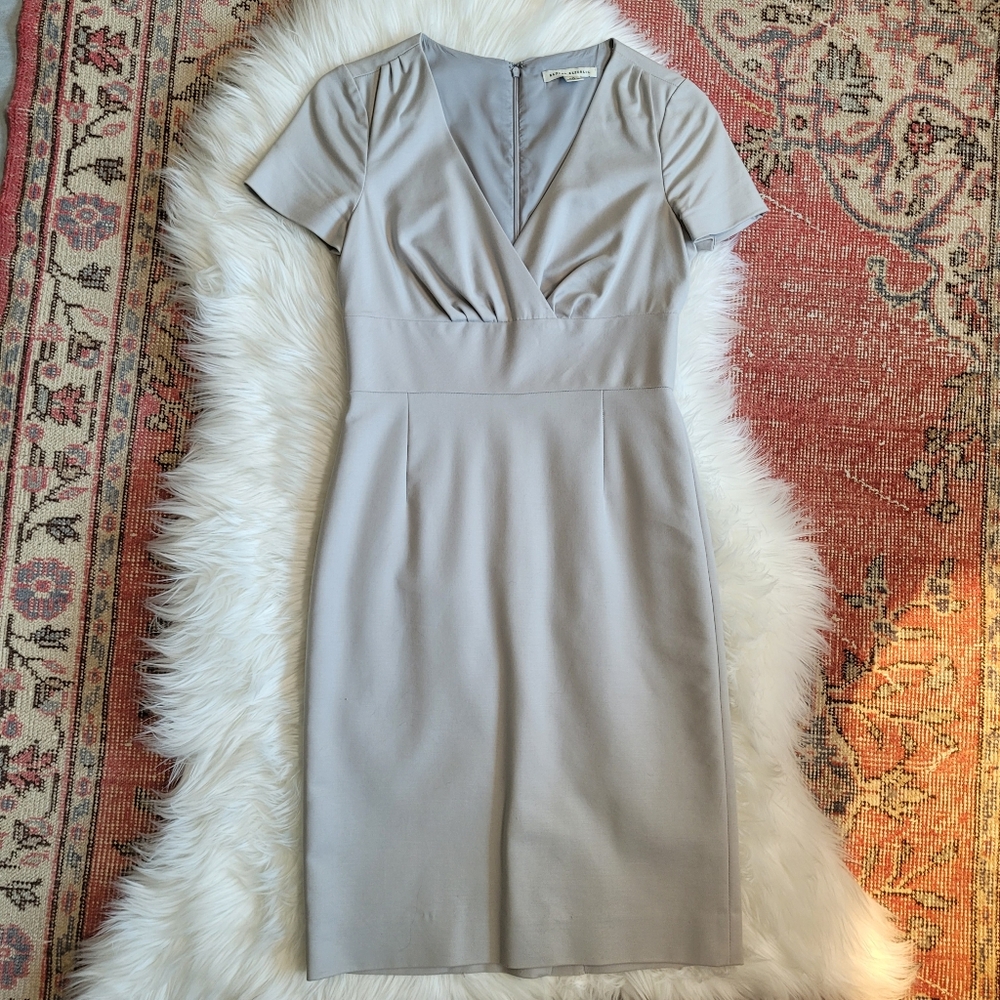 ❌️SOLD❌️Banana Republic dove grey business dress